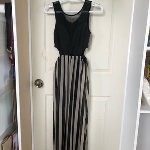 Maxi cutout dress